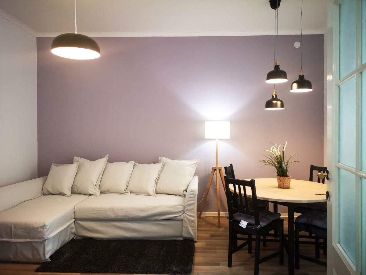 Filinhome Stefanovica Suite 8 โนวีซาด ภายนอก รูปภาพ