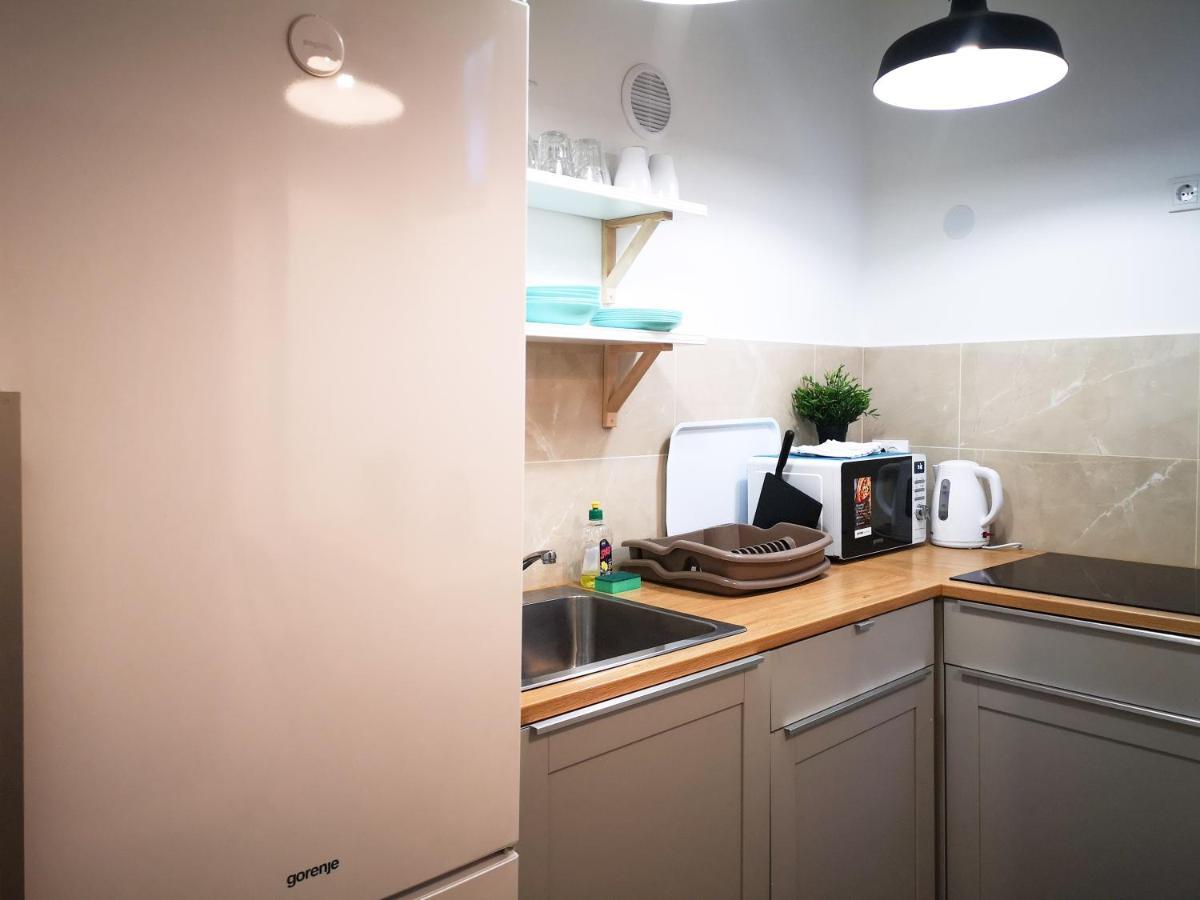 Filinhome Stefanovica Suite 8 โนวีซาด ภายนอก รูปภาพ